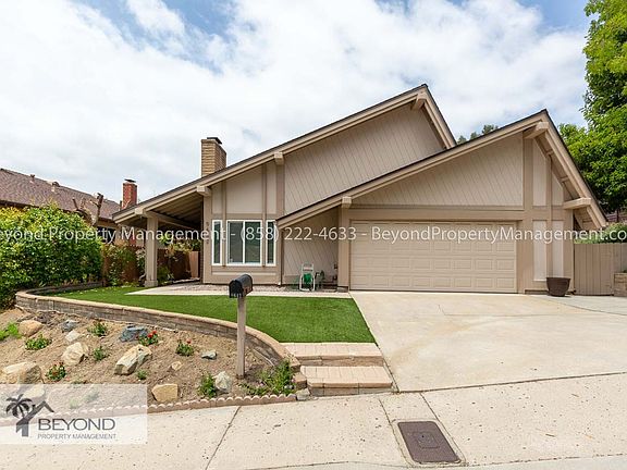 4th image of 9642 Benavente St