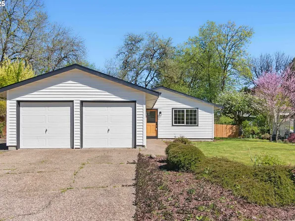 1200 N Marguerite Way, Newberg, OR 97132