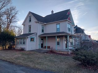 192 S Main St, Pleasant Gap, PA 16823