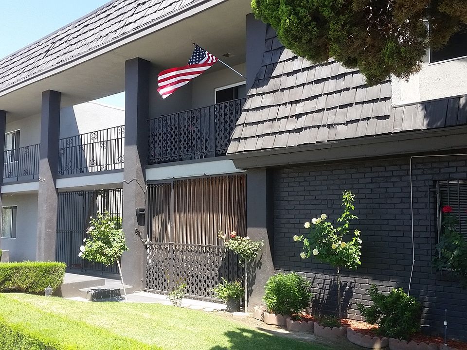 1st image of 612 N Wilcox Ave APT 28