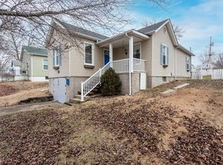 504 Jefferson Ave, Crystal City, MO 63019
