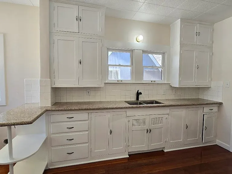 921 E Terrace Ave #A — Photo 14