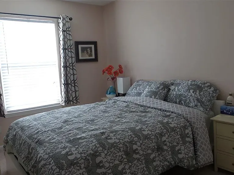419 S Yam Ave — Photo 6