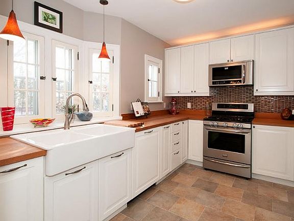 5th image of 5056 Upton Ave S