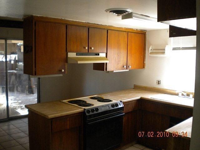 2nd image of 1840 S 4th St