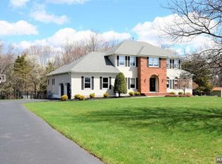 1110 Van Arsdale Dr, Branchburg, NJ