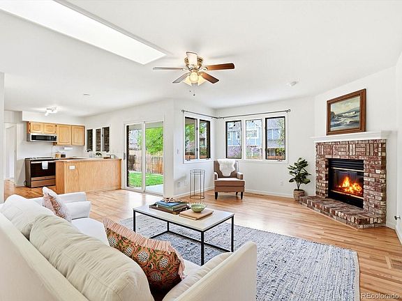 2nd image of 1514 Linden Street
