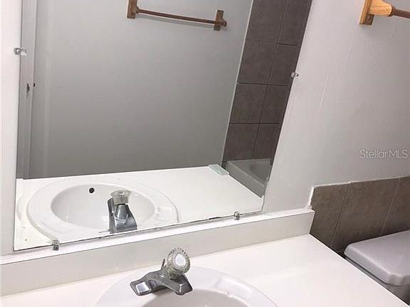 4th image of 5208 Via Hacienda Cir #A204