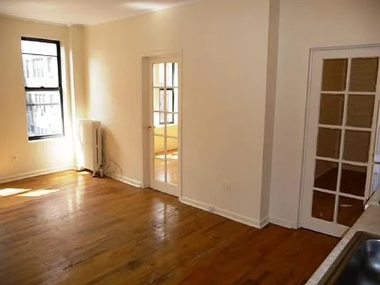 Rented by Maz Group NY | media 25