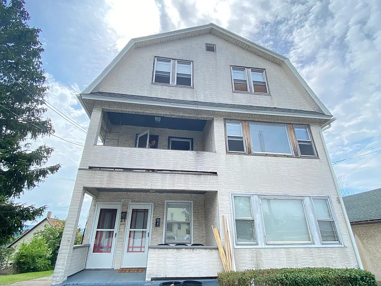 1051 Farber Ct #2 — Photo 17