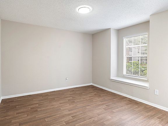 4th image of 2575 Delk Rd SE #6483654
