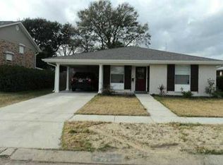 724 Goucher St, Gretna, LA 70056