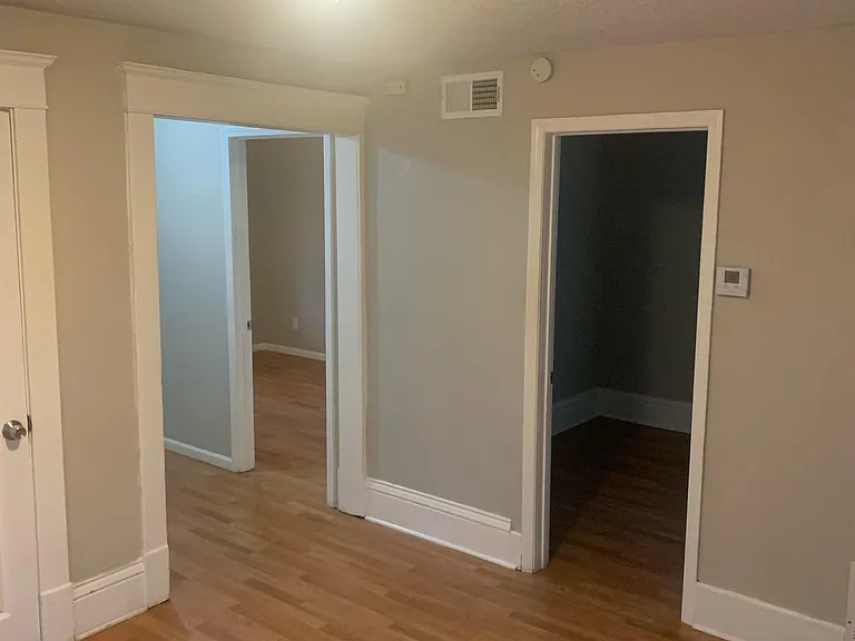 347 24th Ave NE #1 — Photo 12