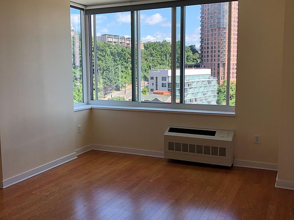 2nd image of 1 Hudson Park