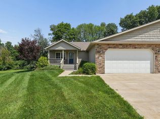 518A Hickory Ln #A, Howard, OH 43028
