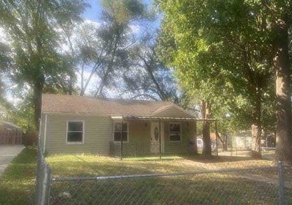 1st image of 5029 Alma St