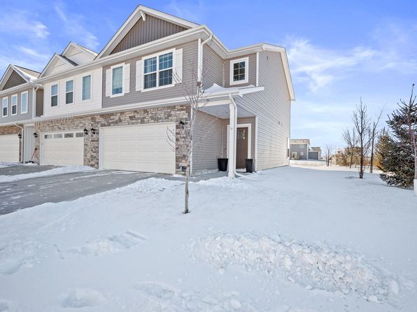 936 Maywood Ln, Waukee, IA 50263