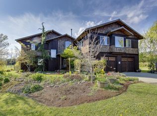 104 Clover Ln, Sequim, WA 98382