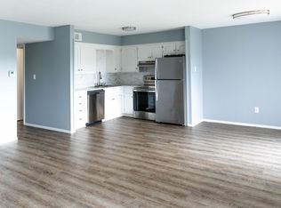 LIMITED TIME OFFER - DISCOUNTED RENTS ON STUDIO, ONE & TWO Bedroom Apartment & Townhomes!!, Shawnee, KS 66203