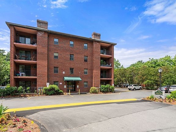 2nd image of 16 Winter St APT 48A