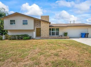 721 Village Pl, Brandon, FL 33511