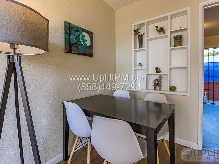 4829 Castle Ave — Photo 19