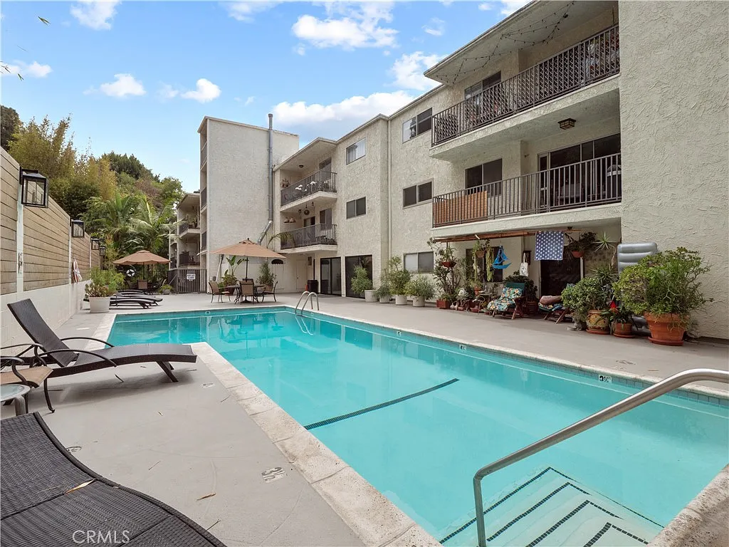 1 bed, 797 sqft, $2,800 — Photo 2