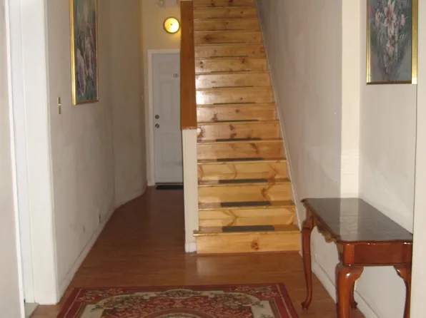 1528 N 17th St APT 1R, Philadelphia, PA 19121