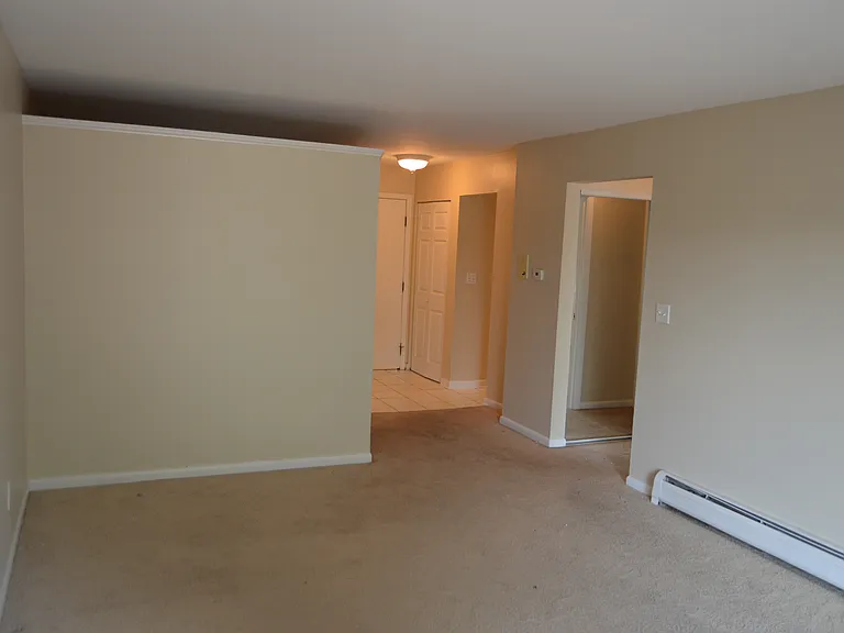 57 Washington Blvd #212 — Photo 7