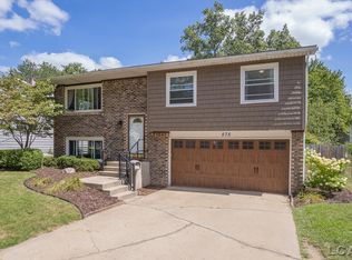 575 Frazier Dr, Adrian, MI 49221