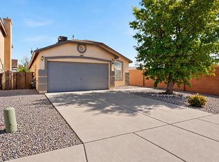 632 Saddle Blanket Trl SW, Albuquerque, NM 87121
