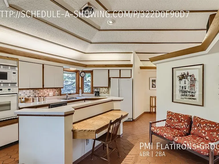 2440 Kohler Dr — Photo 7