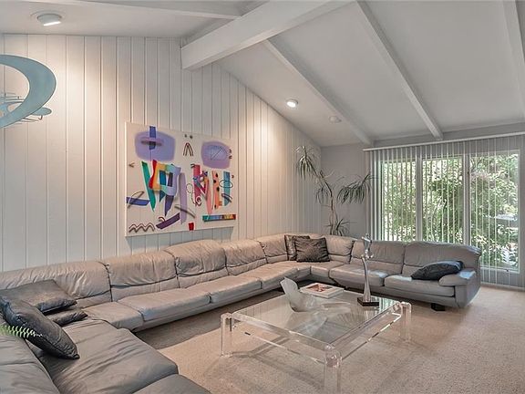 5th image of 2667 Belvoir Blvd