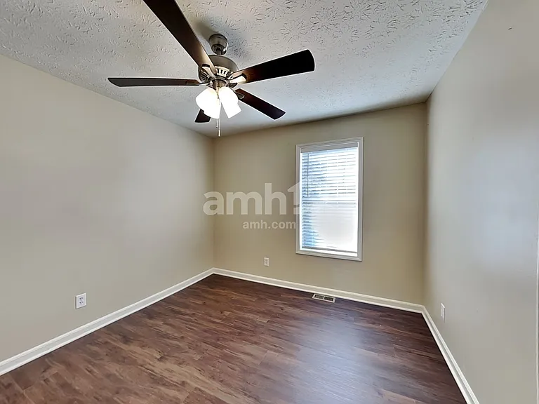 2617 Marleigh Farm Dr — Photo 17
