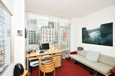 5th image of 165 W 18th St #5C