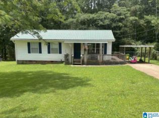 928 McKinley Dr, Roanoke, AL 36274