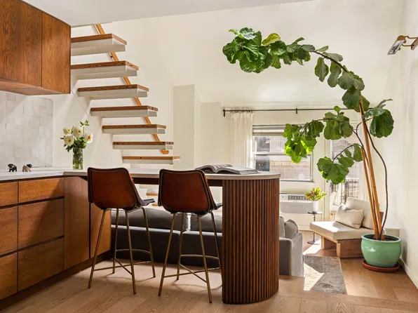 211 Thompson Street image 1 of 11