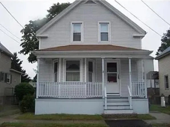 45 Vine St, New Bedford, MA 02740