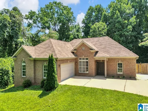 925 1st Ave, Pleasant Grove, AL 35127