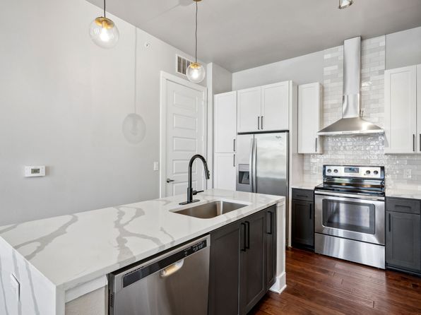 3301 Hudnall St APT 1319