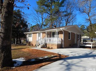 633 Shannon Dr, Chapel Hill, NC 27516