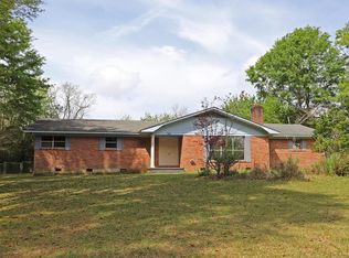 106 6th St, Purvis, MS 39475