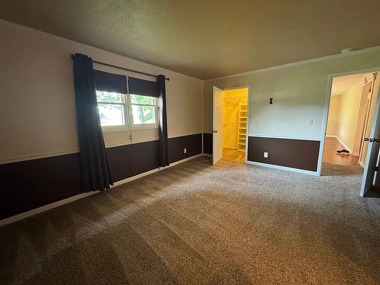 1701 Tower Rd — Photo 35