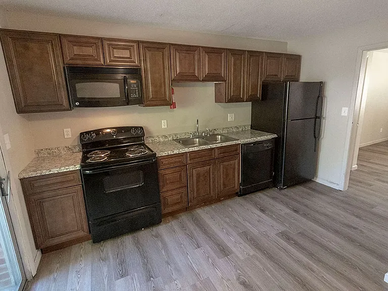 801 N Ann St #7 — Photo 9
