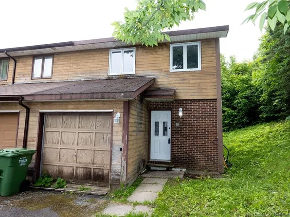 38 Angelview Ct, Fredericton, NB E3B 7A8