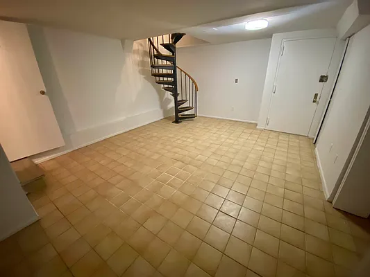 Rented by J PRESTON AND ASSOCIATES INC | media 23