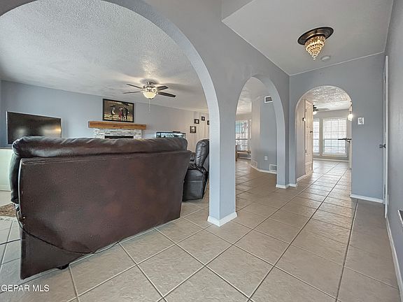 5th image of 4304 Loma De Oro Dr
