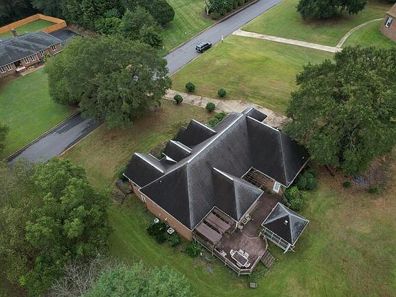 4th image of 104 Plateau St