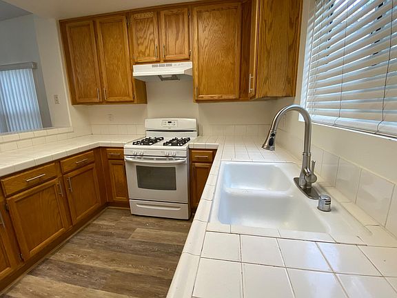4th image of 15064 Ocaso Ave