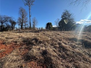 534 E South 5th St, Seneca, SC 29678